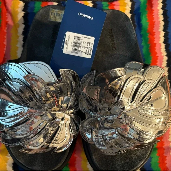 FARM RIO NWT Silver and Black Slide Sandals - Picture 2 of 4